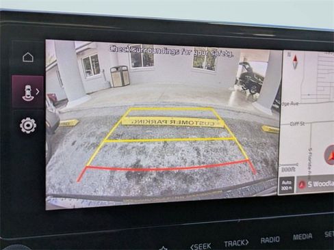 Used 2022 Kia Forte GT w/ GT Technology Package image 21