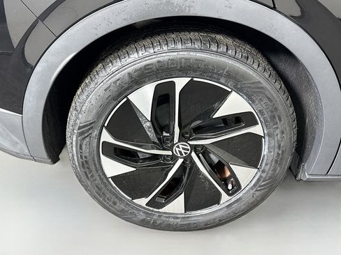 Used 2022 Volkswagen ID.4 Pro image 33