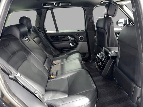Used 2020 Land Rover Range Rover HSE image 33