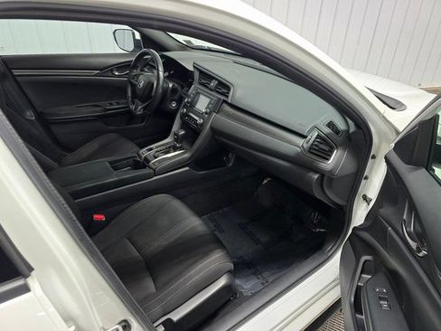 Used 2017 Honda Civic Sport image 31