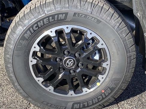 New 2026 Toyota Tundra SR5 image 3