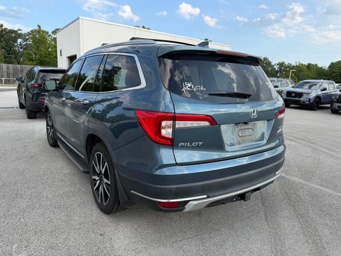 Used 2019 Honda Pilot Touring image 3