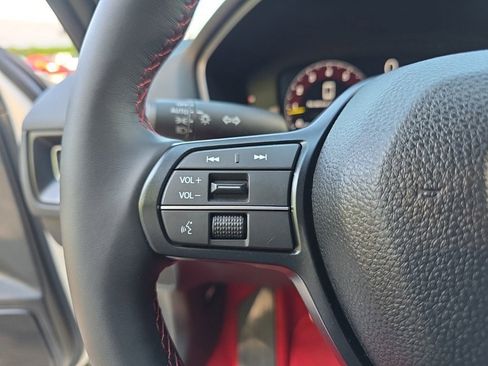 Used 2025 Honda Civic Type R image 18