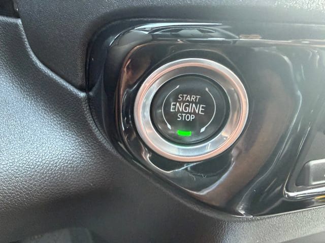 Used 2023 Chevrolet Silverado 1500 High Country w/ High Country Premium Package AWD/4WD image 28