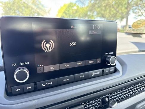 Used 2023 Honda Accord EX image 26