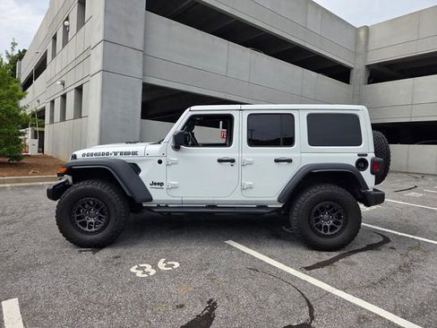 Used 2022 Jeep Wrangler Unlimited Sport AWD/4WD image 4