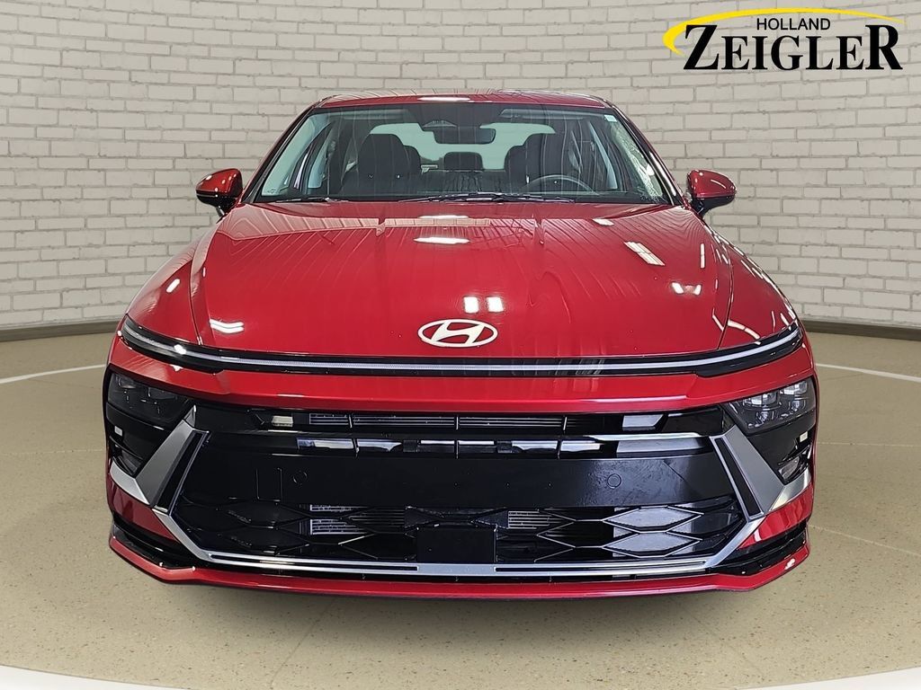 Used 2024 Hyundai Sonata SEL AWD/4WD image 2