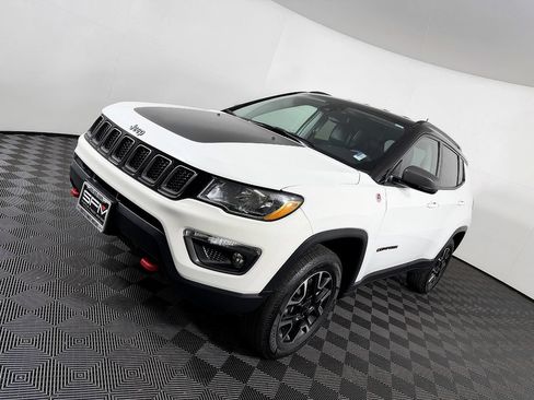 Used 2021 Jeep Compass Trailhawk AWD/4WD image 23
