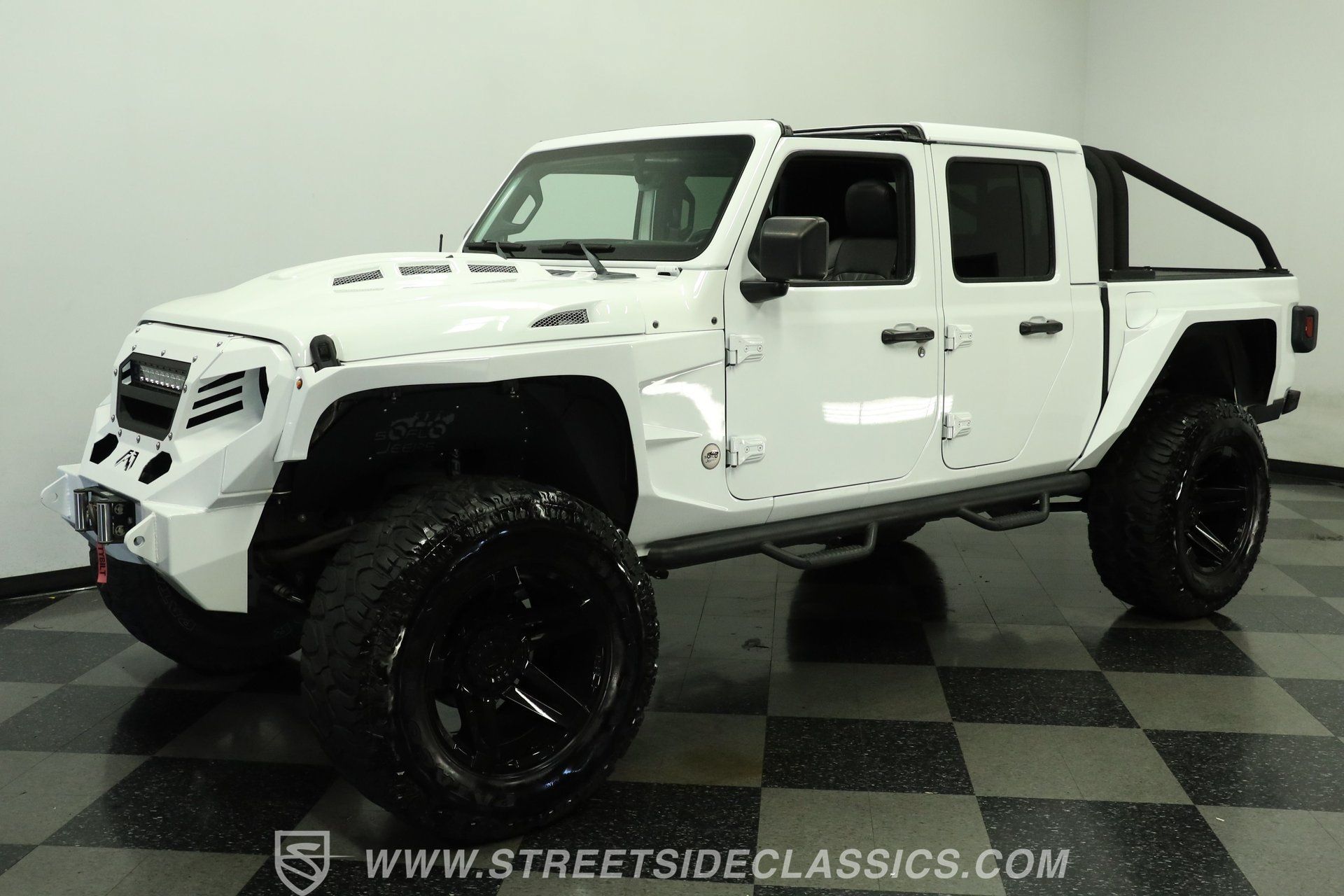 Used 2022 Jeep Gladiator Sport AWD/4WD image 6