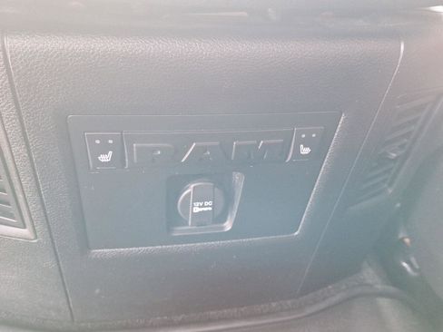 Used 2016 RAM 1500 Laramie Longhorn w/ Convenience Group AWD/4WD image 17