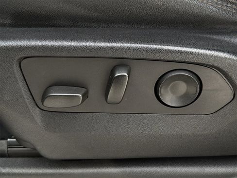 Certified 2023 Chevrolet Tahoe High Country image 28