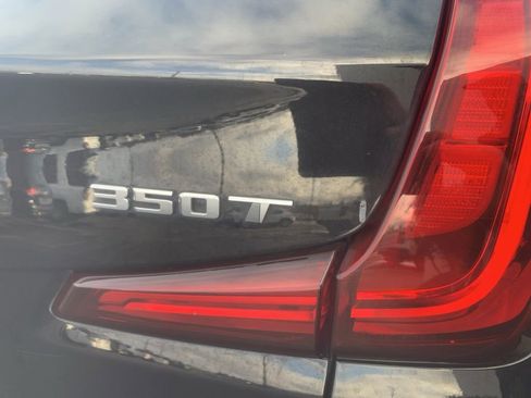 Used 2023 Cadillac XT4 Premium Luxury image 9