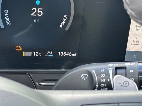 Used 2024 Hyundai Kona SEL image 30