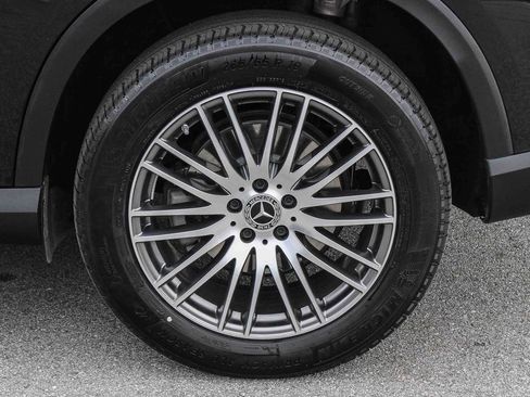 Certified 2026 Mercedes-Benz GLC 300 4MATIC image 11