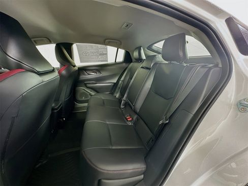 New 2026 Toyota Prius Plug-In Hybrid image 25