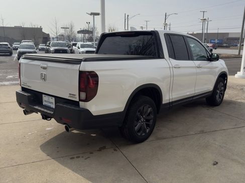 Certified 2023 Honda Ridgeline Sport image 5