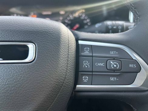 New 2026 Jeep Compass Limited AWD/4WD image 12
