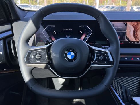 Used 2025 BMW X3 xDrive30i w/ Premium Package image 18