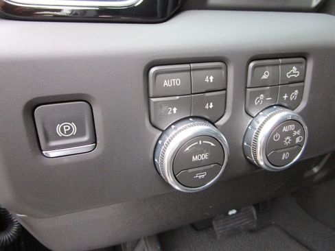 New 2026 GMC Sierra 2500 Denali w/ Denali Reserve Package image 41