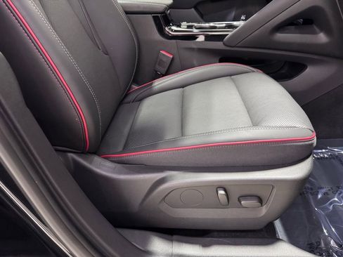 Used 2023 Buick Envision Essence w/ Sport Touring Package image 33