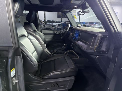 Used 2025 Ford Bronco Badlands AWD/4WD image 26
