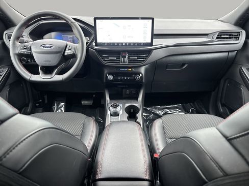 Certified 2025 Ford Escape ST-Line w/ Tech Pack #1 image 13