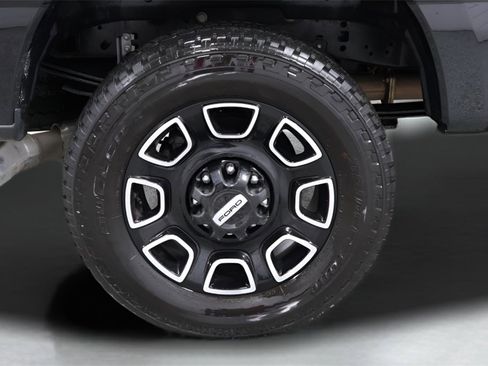 Used 2025 Ford F250 Platinum image 33