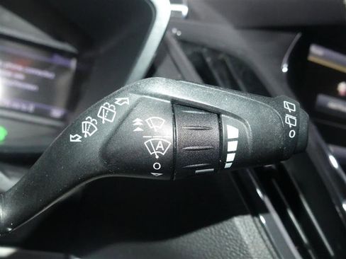 Used 2015 Ford C-MAX SEL w/ Equipment Group 302A image 34