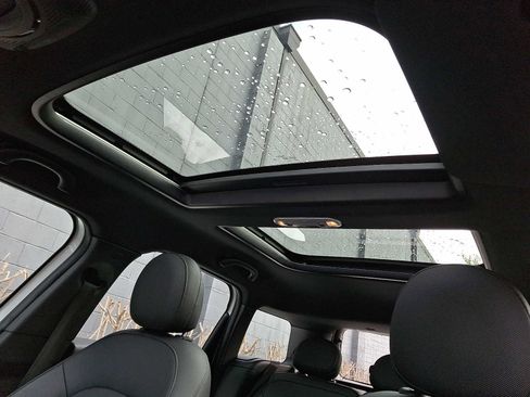 Used 2021 MINI Cooper Countryman ALL4 image 10