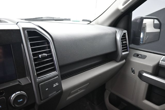 Used 2019 Ford F150 XLT w/ Equipment Group 302A Luxury AWD/4WD image 19