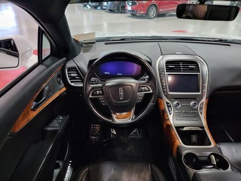 Used 2020 Lincoln Nautilus Reserve image 18