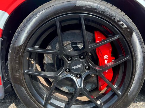 Used 2017 Dodge Challenger SRT Hellcat image 14