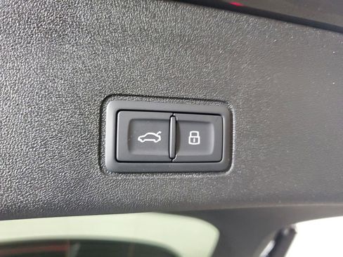 New 2026 Audi Q3 quattro 2.0T image 10