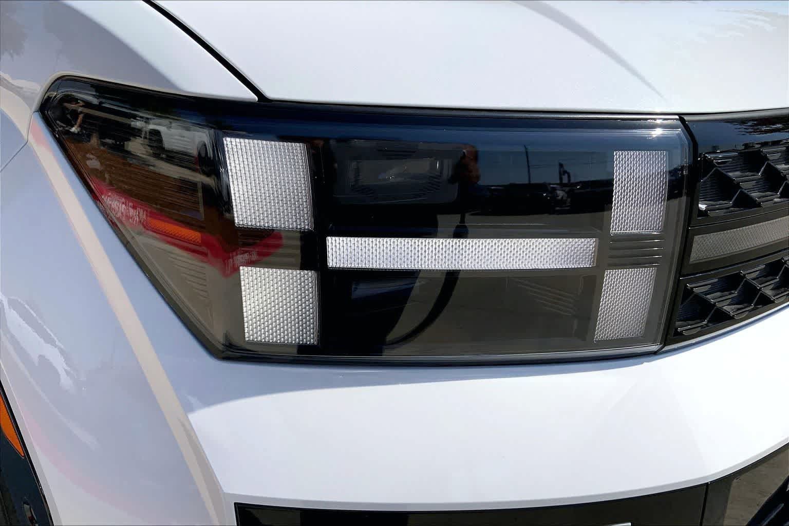 New 2027 Hyundai Santa Fe Calligraphy FWD image 13