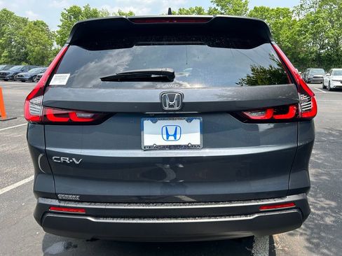Used 2026 Honda CR-V EX image 4
