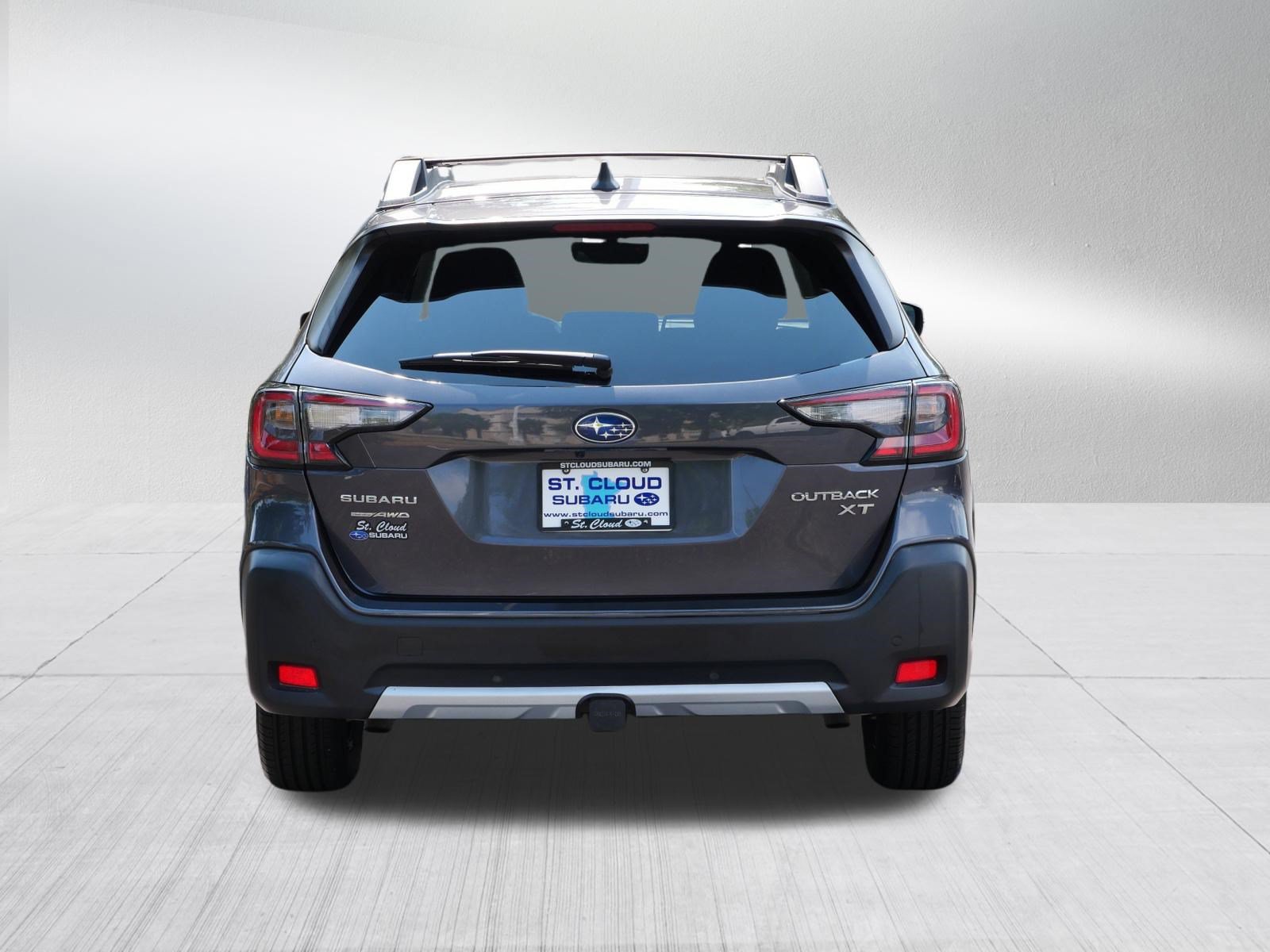 Used 2023 Subaru Outback Limited XT AWD/4WD image 6