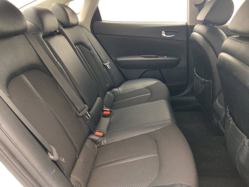 Used 2018 Kia Optima S FWD image 19