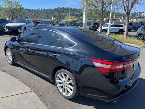 Used 2013 Toyota Avalon XLE Touring image 8