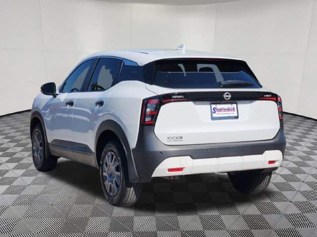 Used 2025 Nissan Kicks S w/ Charging Package FWD image 8