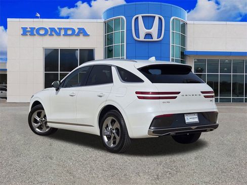 Used 2026 Genesis GV70 2.5T image 5