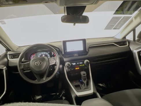 Used 2024 Toyota RAV4 LE image 30