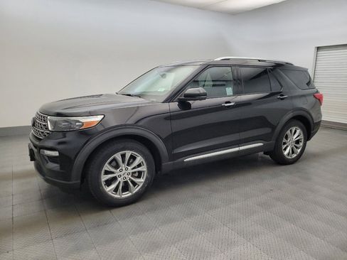 Used 2020 Ford Explorer Limited RWD image 2