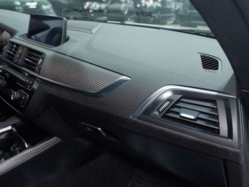 Used 2018 BMW M2 image 34