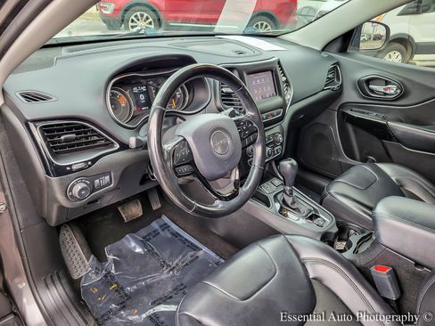 Used 2021 Jeep Cherokee Latitude Plus image 8