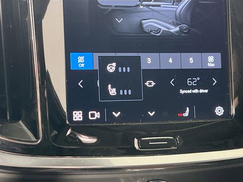 Used 2023 Volvo S60 B5 Ultimate w/ Climate Package image 21