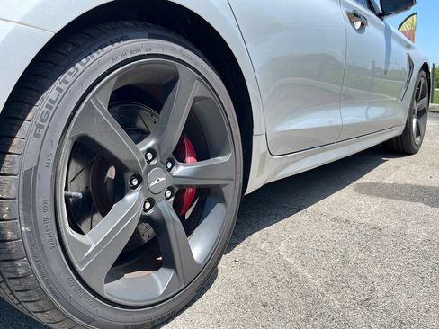 Used 2019 Genesis G70 3.3T Advanced w/ Sport Package RWD image 11