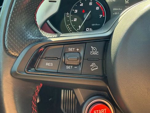 Used 2021 Alfa Romeo Stelvio Ti Sport AWD/4WD image 22