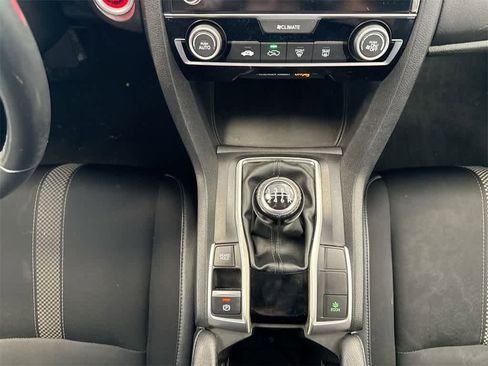 Used 2019 Honda Civic Sport image 32