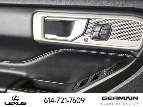 Used 2020 Ford Explorer ST image 29