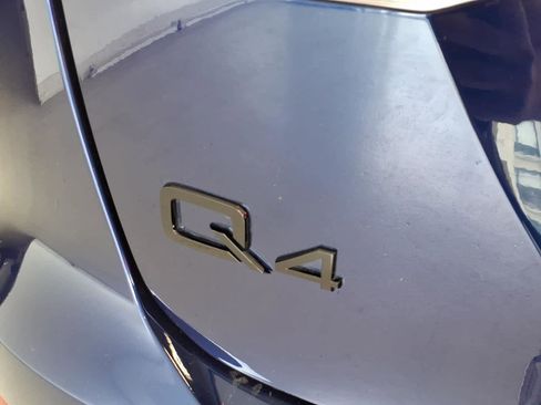 Used 2023 Audi Q4 e-tron Premium Plus w/ Premium Plus AWD/4WD image 18